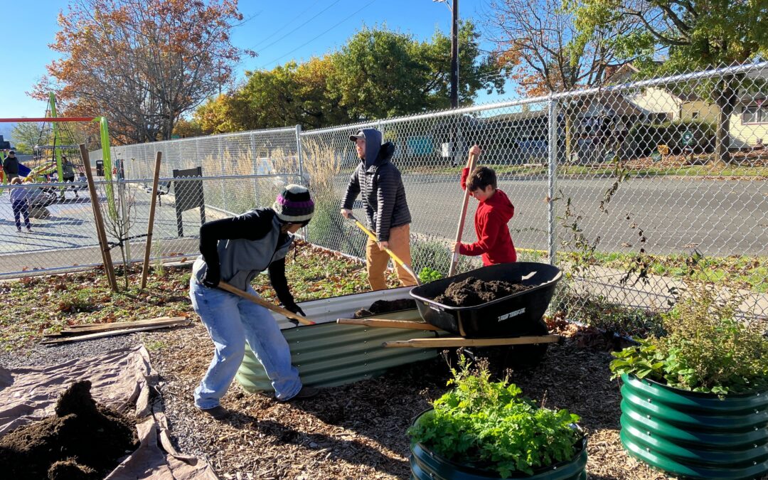 October Work Party at the Sunnyland Garden